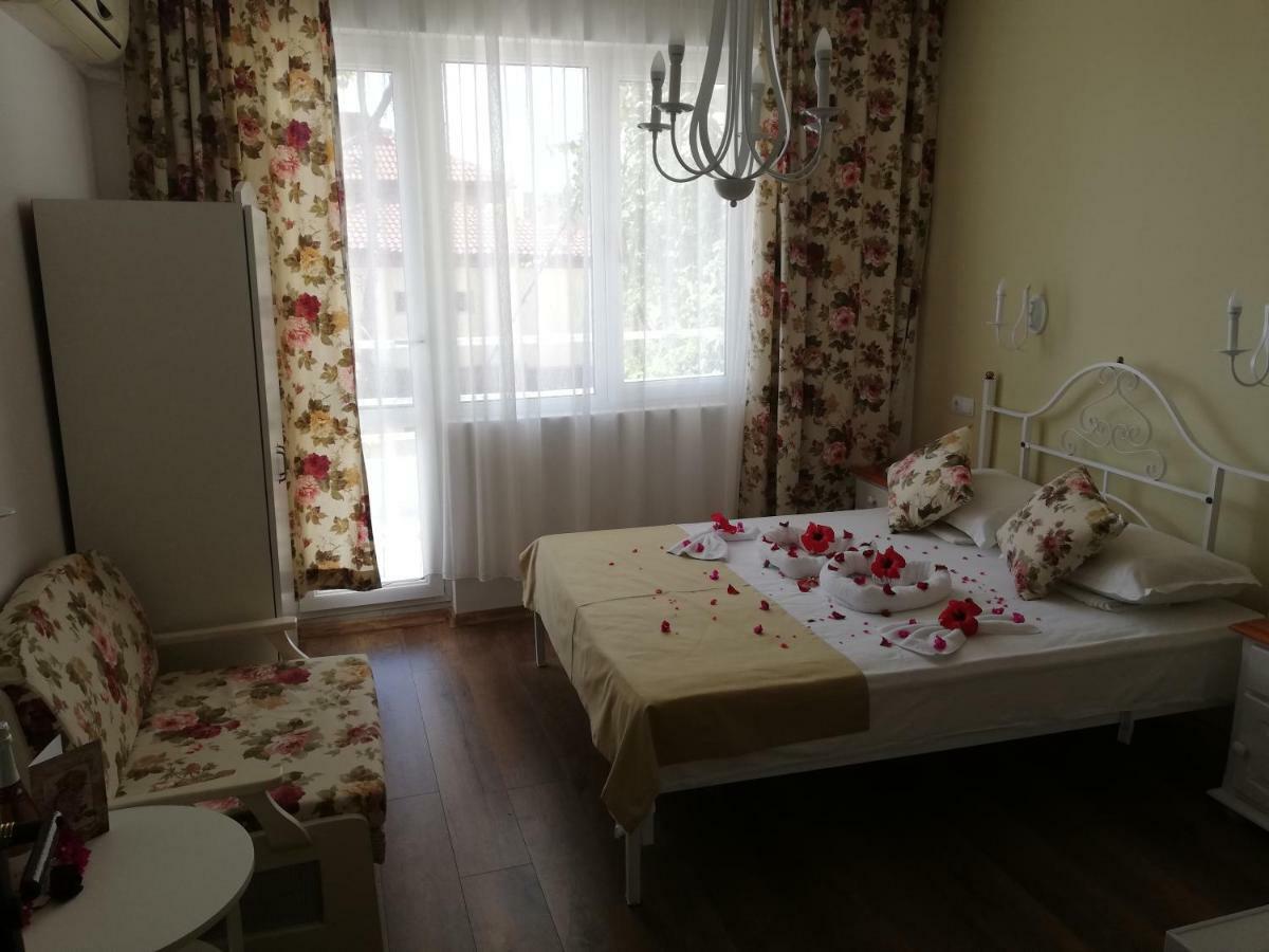 Family Hotel Sofi Süzebolu Dış mekan fotoğraf