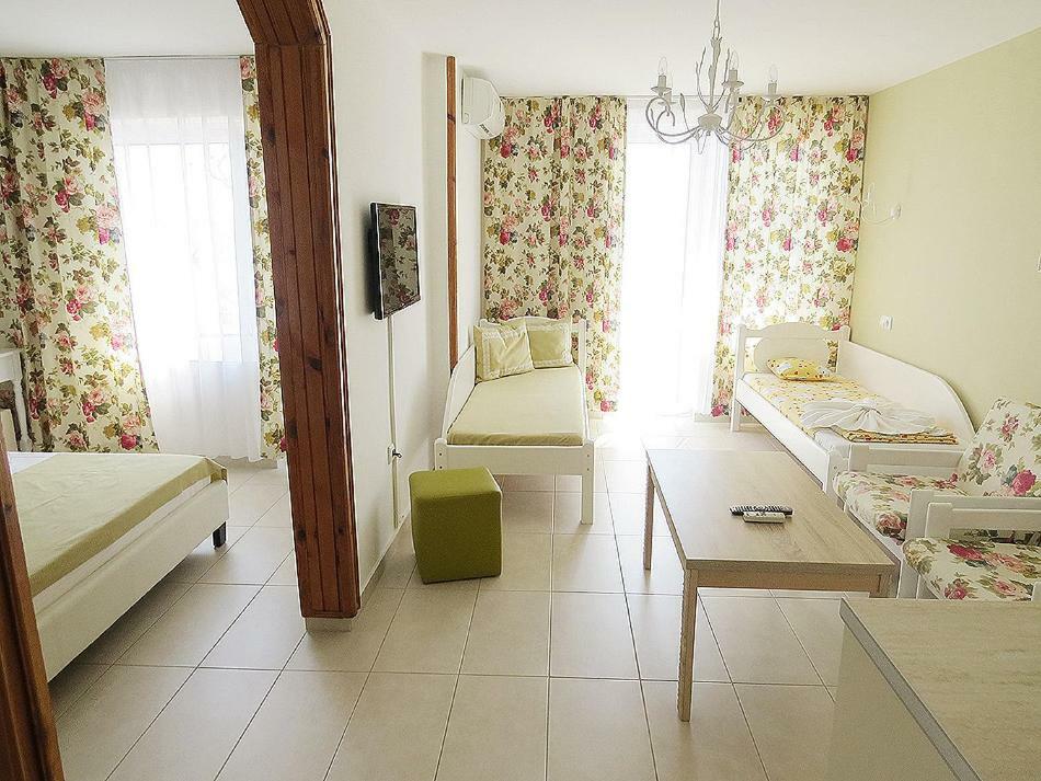 Family Hotel Sofi Süzebolu Dış mekan fotoğraf